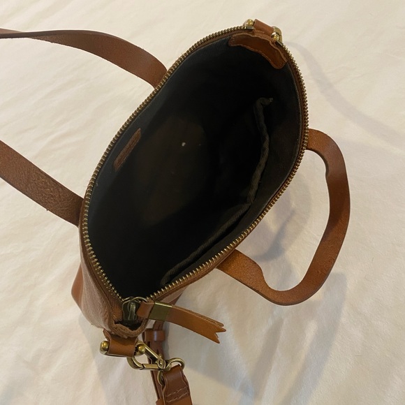 EUC Madewell Zip-Top Transport Crossbody English saddle tote - Picture 5 of 11